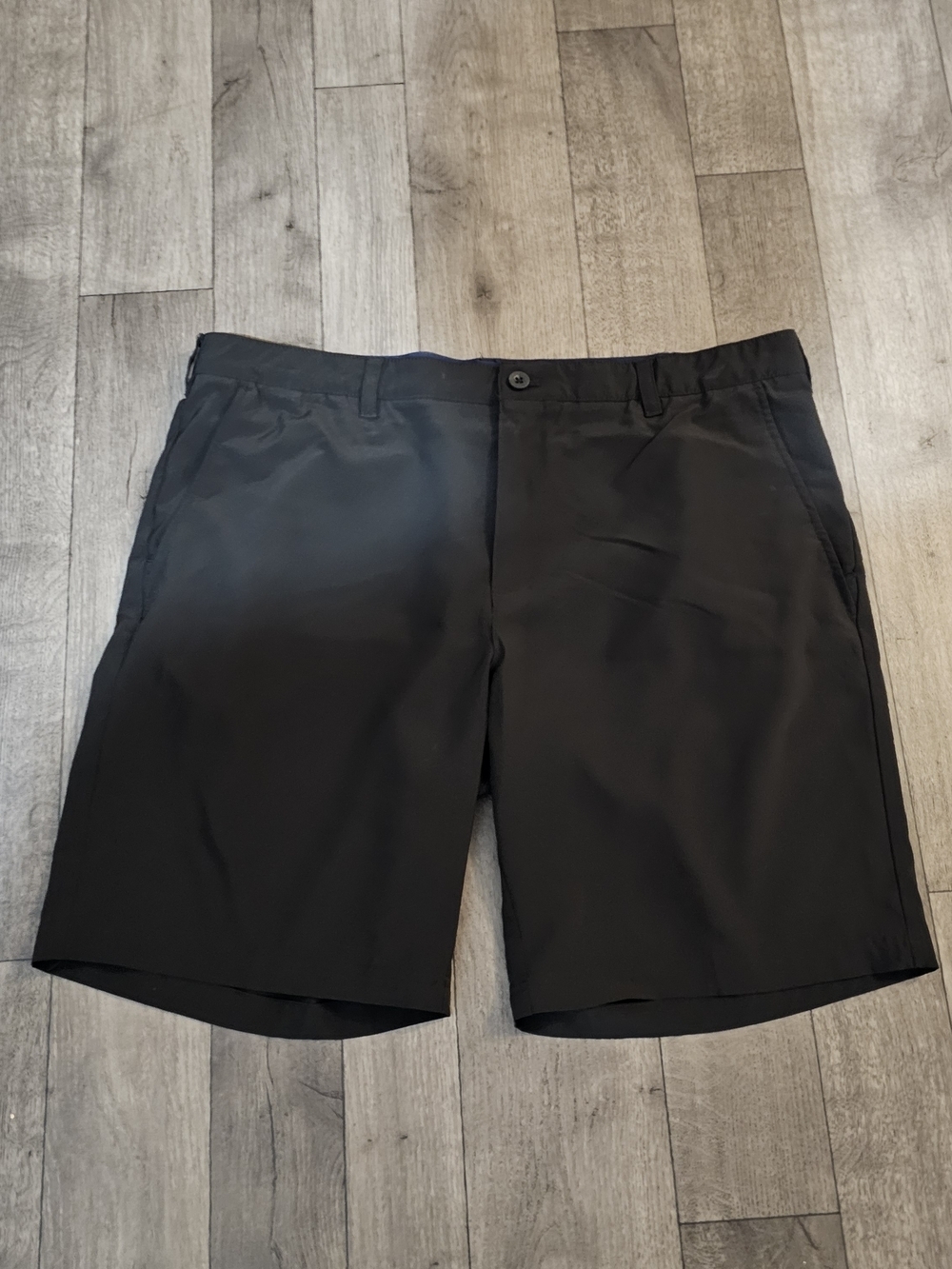 IZOD Golf Men’s Black Performance Golf Pants Size 40{Bx21}